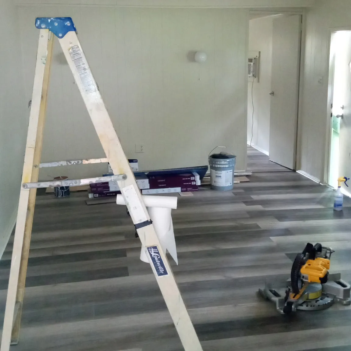 2 bed, 750 sqft, $1,200 — Photo 4