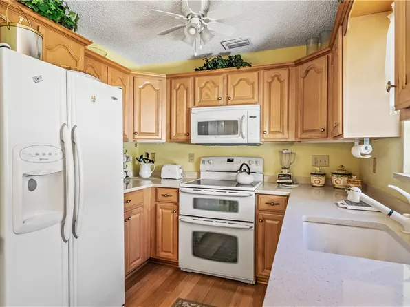 5400 Highway A1a APT H24, Vero Beach, FL 32963