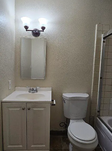2603 W Fairmont Ave #101 — Photo 9