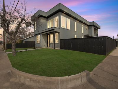 3520 Navaro St, Dallas, TX, 75212
