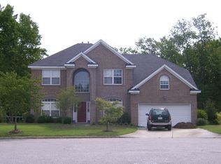 1805 Laurel Oak Ln, Virginia Beach, VA 23453