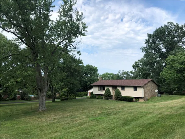 270 McKinley Rd, Beaver Falls, PA 15010