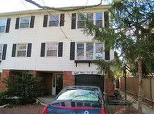 89-06 Cooper Ave, Flushing, NY 11385