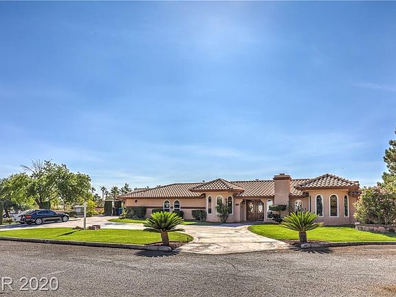 2nd image of 2291 S Pioneer Way