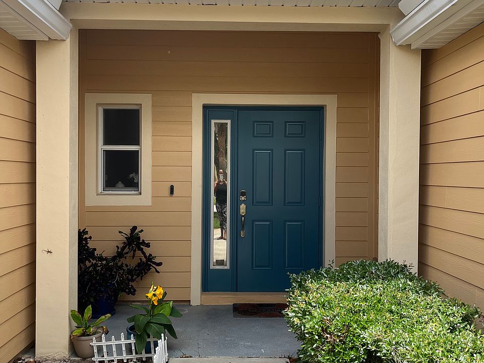 1st image of 8985 Iron Oak Ave