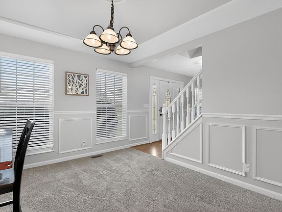 2nd image of 3027 Tomahawk Ridge Way