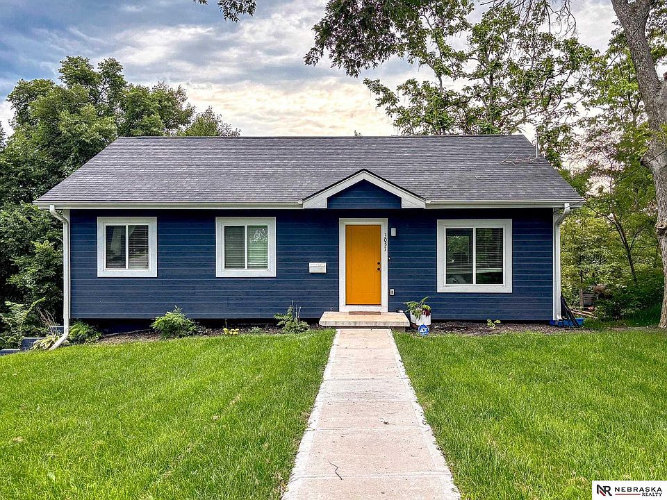 1st image of 3051 S 30th St