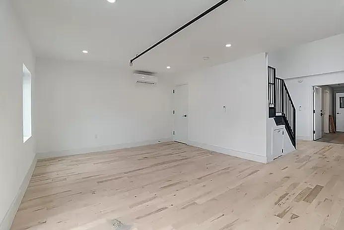 Building Photo - 176 Bayard St #1R