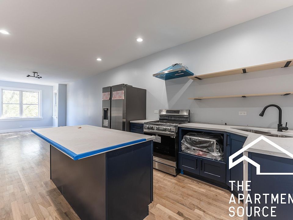 1st image of 1630 N Washtenaw Ave #2F