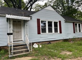 560 Broadmoor Dr, Jackson, MS 39206