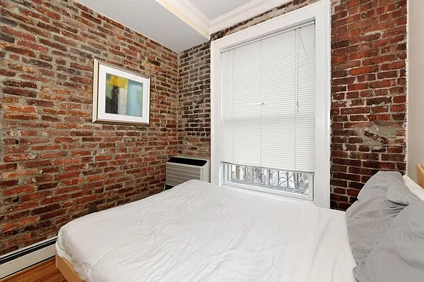 Rented by Eisenberg Exclusives | media 63