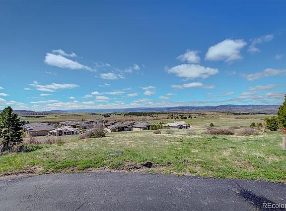 4th image of 709 Golf Club Dr
