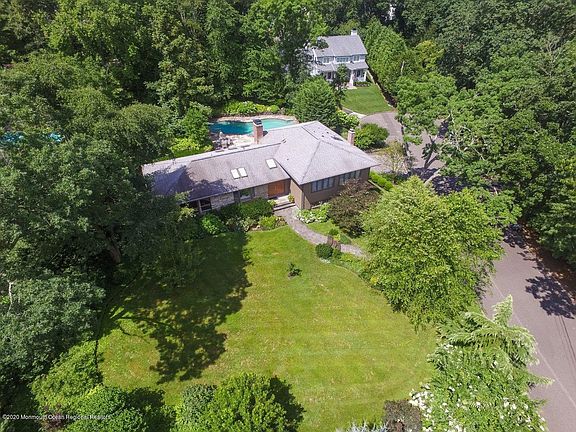 5th image of 9 Valley Ln