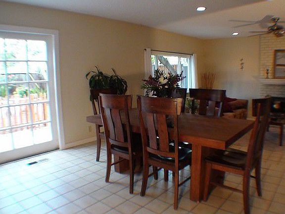 3rd image of 1064 Ginger Ln