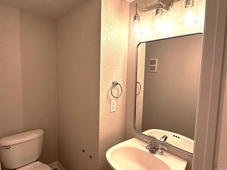 5050 Sunridge Palms Dr #204 — Photo 6