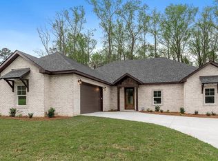 119 Laney Ln, Dothan, AL 36305