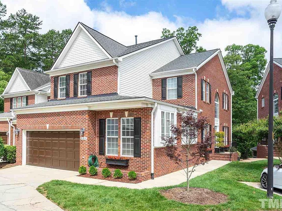 1st image of 125 Grande Dr