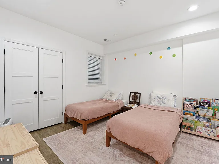 1841 Monroe St NW #2 — Photo 16