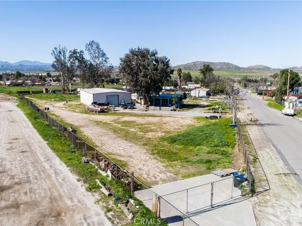 29875 13th St #4, Nuevo, CA 92567