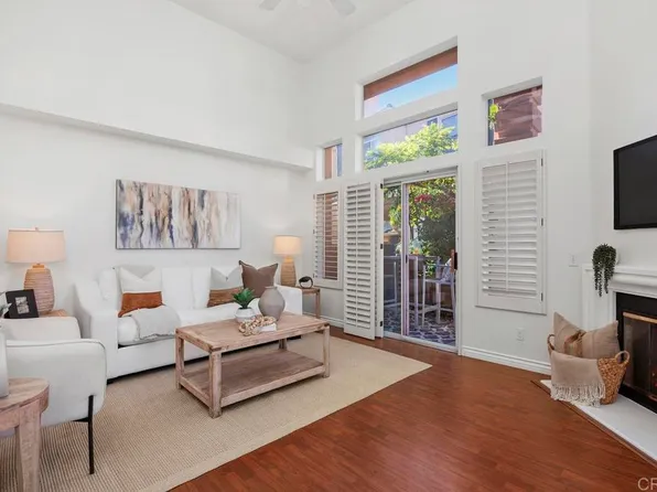 7122 Calabria Ct Unit E, San Diego, CA 92122