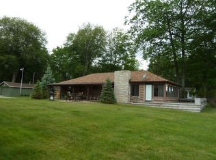 1420 N Black River Rd, Cheboygan, MI 49721