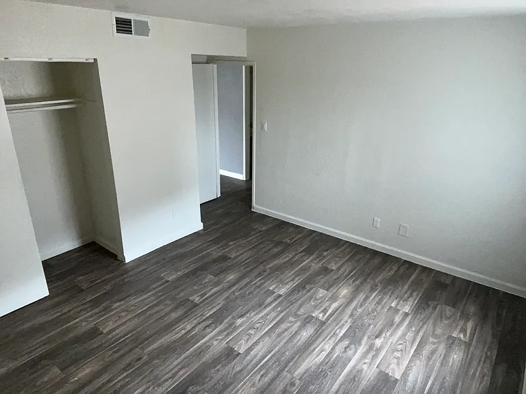 Canyon Pointe — Photo 9
