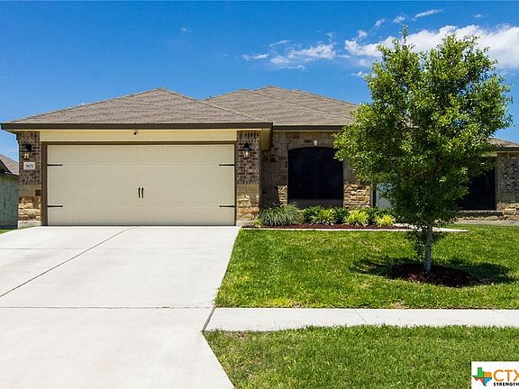 2nd image of 801 E Rowdy Dr