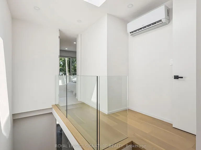 43A Cummings St #UPPER — Photo 34