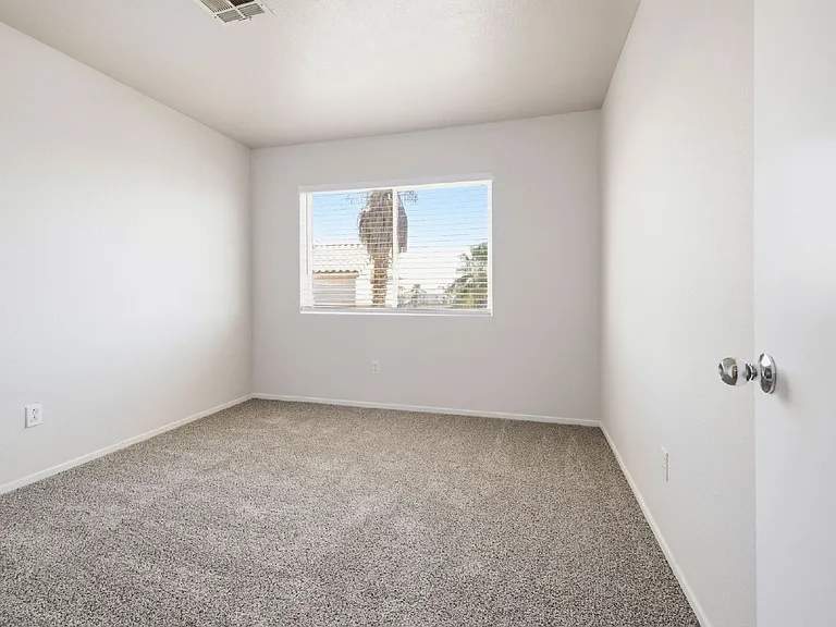 3788 Gulliver St — Photo 26