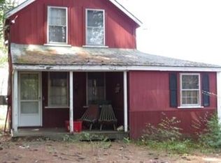 271 Long Pond Rd, Danville, NH 03819