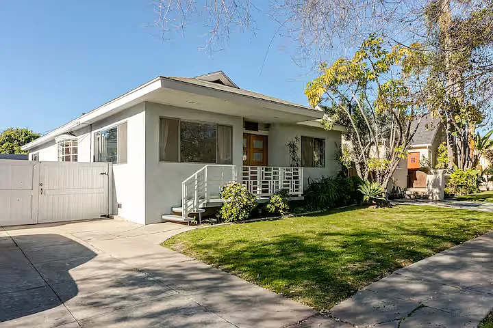 1427 Carmona Ave — Photo 39