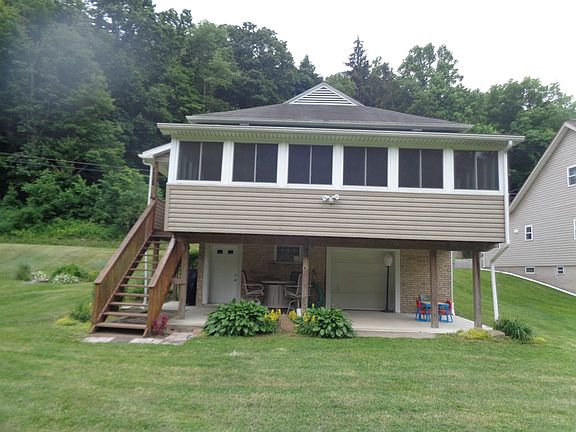 5th image of 712 Stewartson Rd