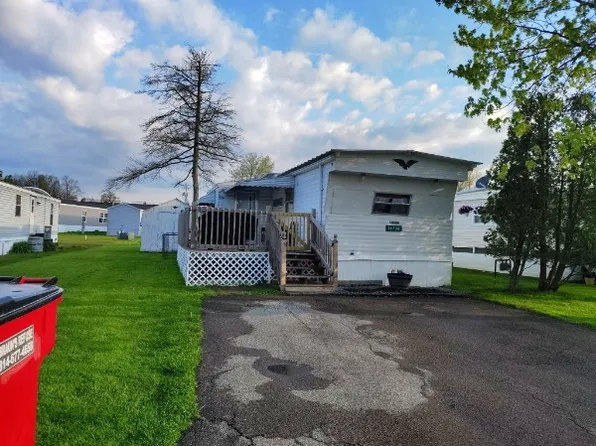 16708 Renroc Dr #517, Meadville, PA 16335