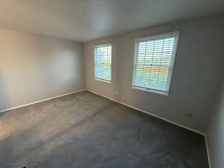 29 Shadow Dr — Photo 12
