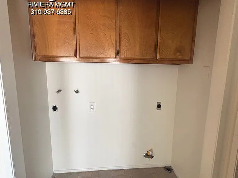 2300 Carnegie Ln #1 — Photo 18