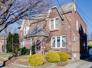 2903 202nd St, Bayside, NY 11360
