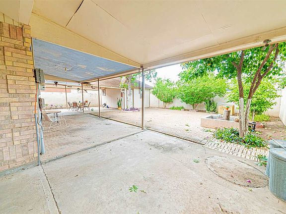 5th image of 218 Malaga Dr
