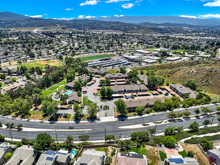 Monterra Ridge Apartments — Photo 50