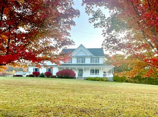 100 Sourwood Ln, Nettie, WV 26681