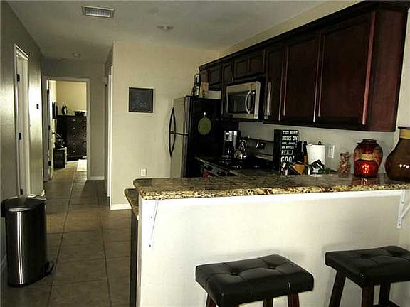 5th image of 4721 Pistolero Ln