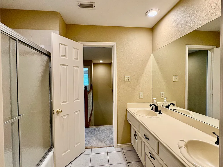 3117 Sandy Trail Ln — Photo 35