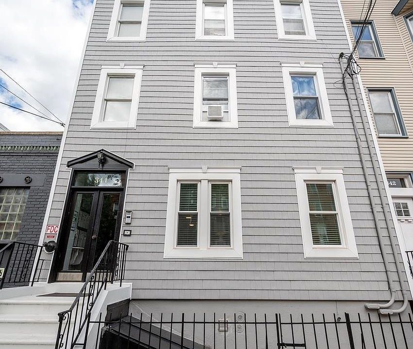 1st image of 344 Pavonia Ave #4