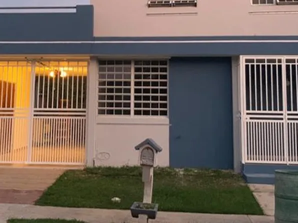 0 Urb Metropolis Calle #42-2R7, Carolina, PR 00987