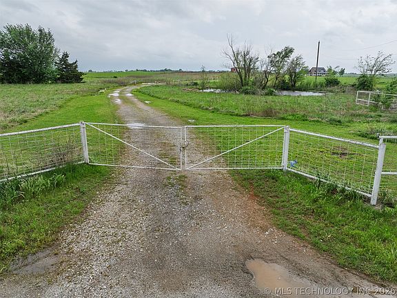 4th image of 437703 E 340th Rd