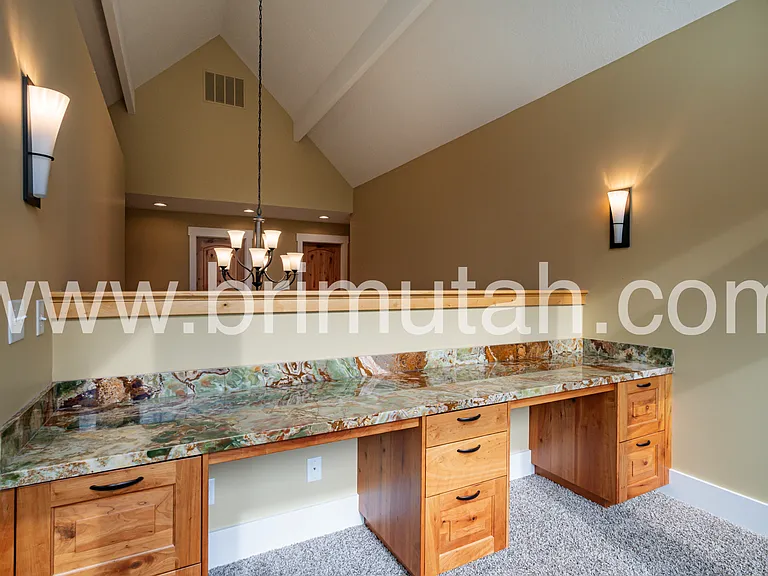 105 N Young Oak Rd — Photo 16