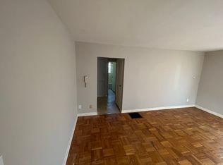 107 N Hampton Rd APT A, Columbus, OH 43213