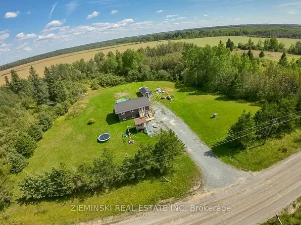 1714 North Rd N, Black River Matheson, ON P0K 1N0