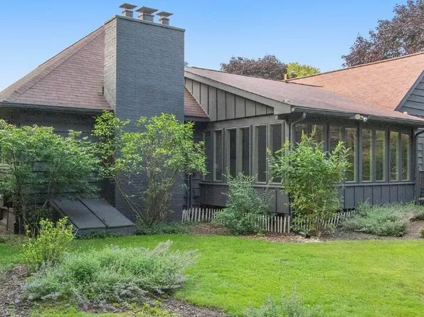 1580 Arbor Ln, Manistee, MI 49660