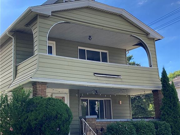 3rd image of 2110 Bunts Rd