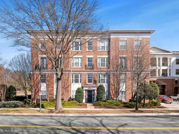 7 Booth St Unit 110, Gaithersburg, MD 20878